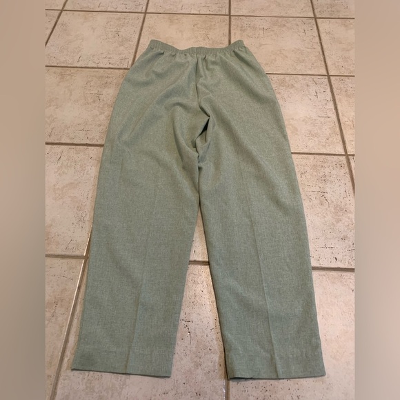 Vintage Tradition Wide Leg Trouser Pants | Size 14 | Sage Green | Elastic Waist - Picture 6 of 7